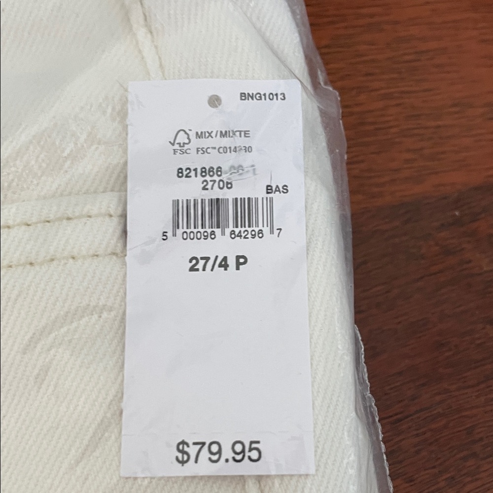 GAP Cream Denim Jeans, NWT - Picture 3 of 5
